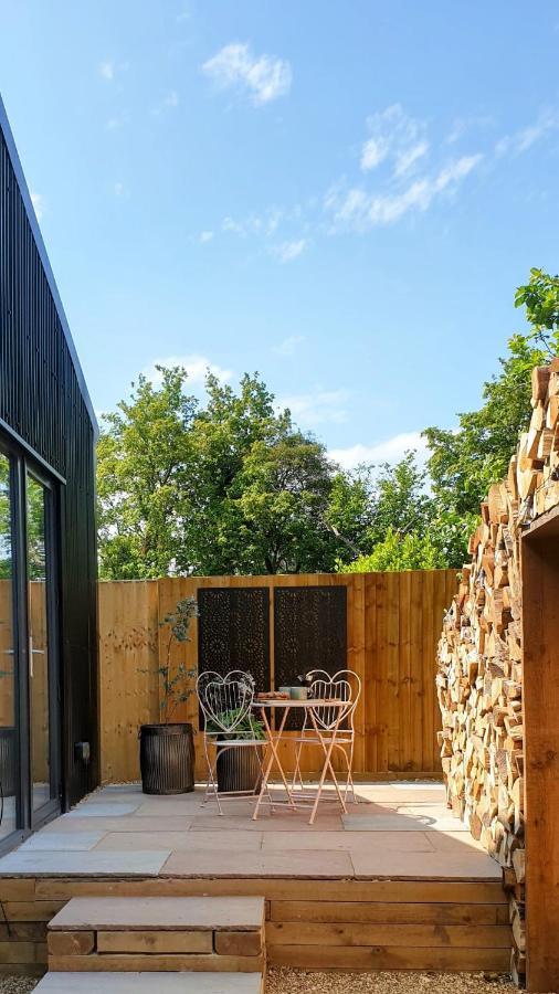 Finest Retreats - Blackbarn Wood Balsham Exterior foto